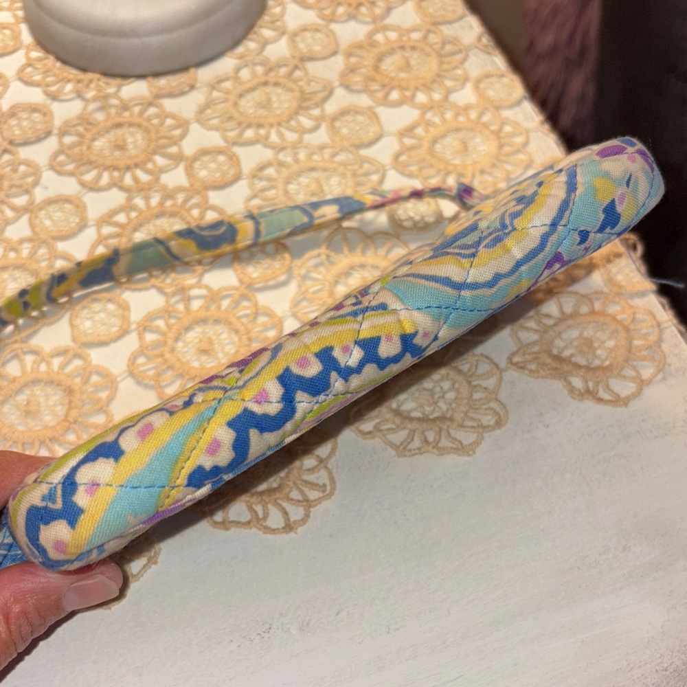 Vera Bradley Capri Blue and Yellow Paisley Wristlet - Picture 5 of 9